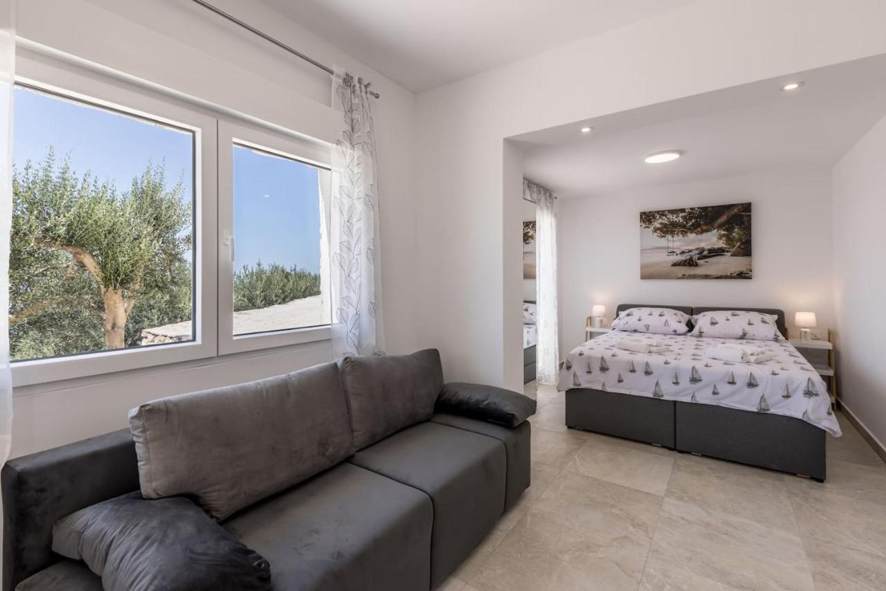 Dream Hill Villa Kaštel Kambelovac Buitenkant foto