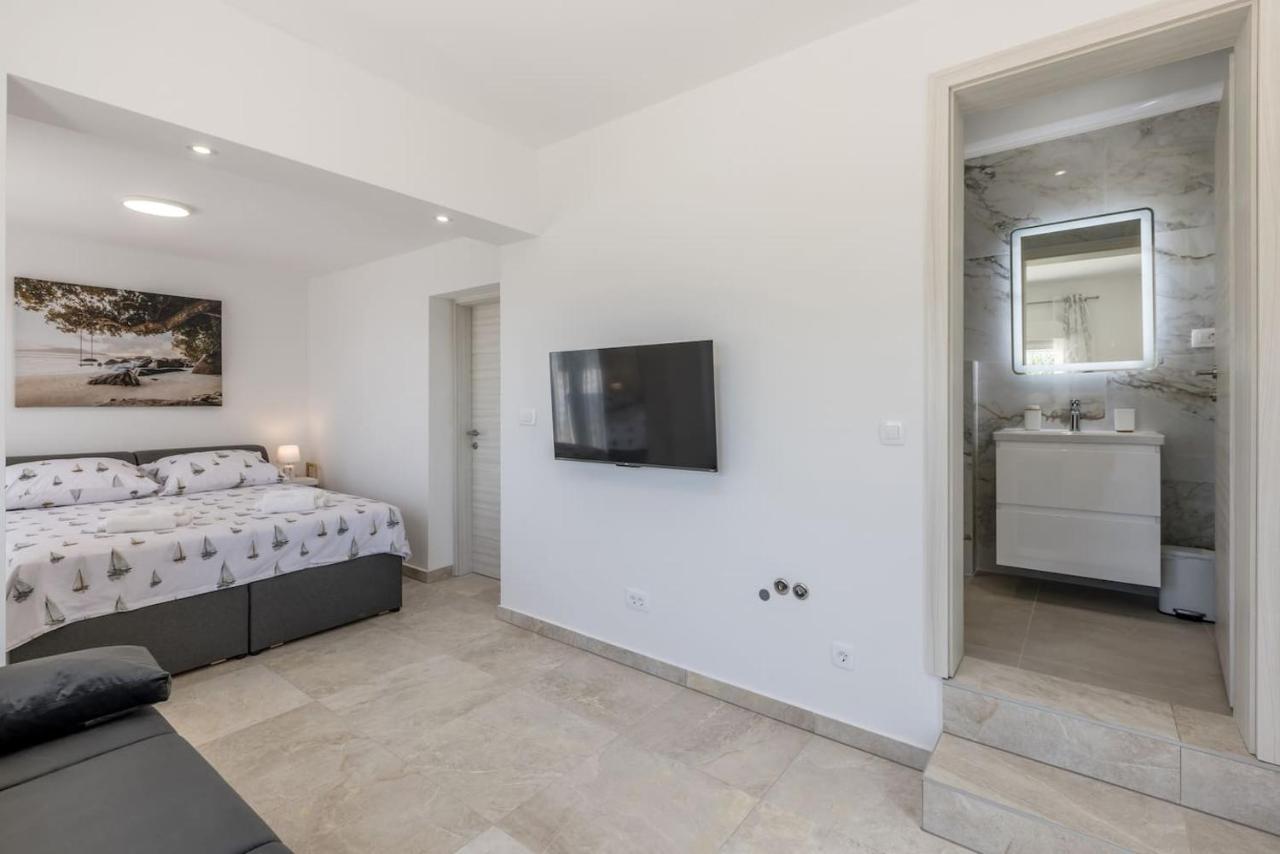 Dream Hill Villa Kaštel Kambelovac Buitenkant foto