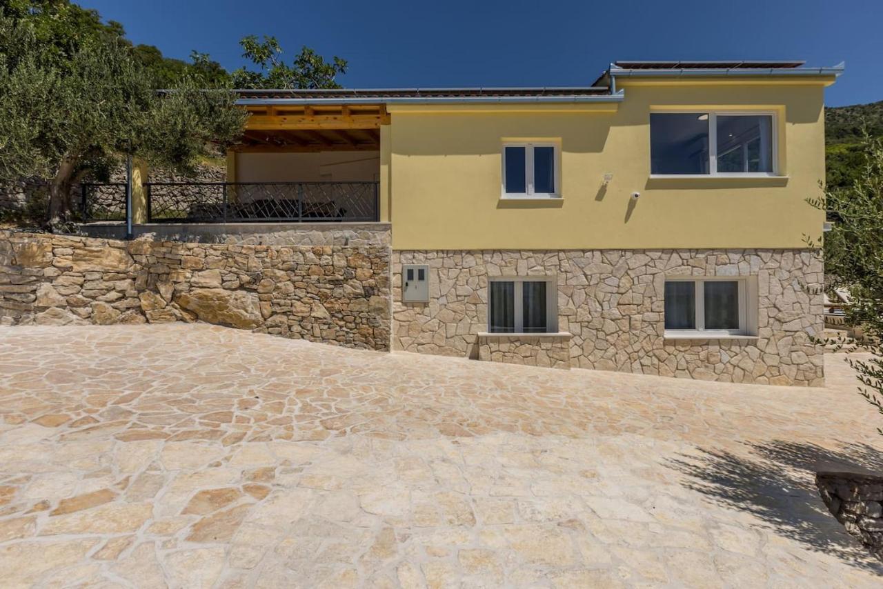 Dream Hill Villa Kaštel Kambelovac Buitenkant foto